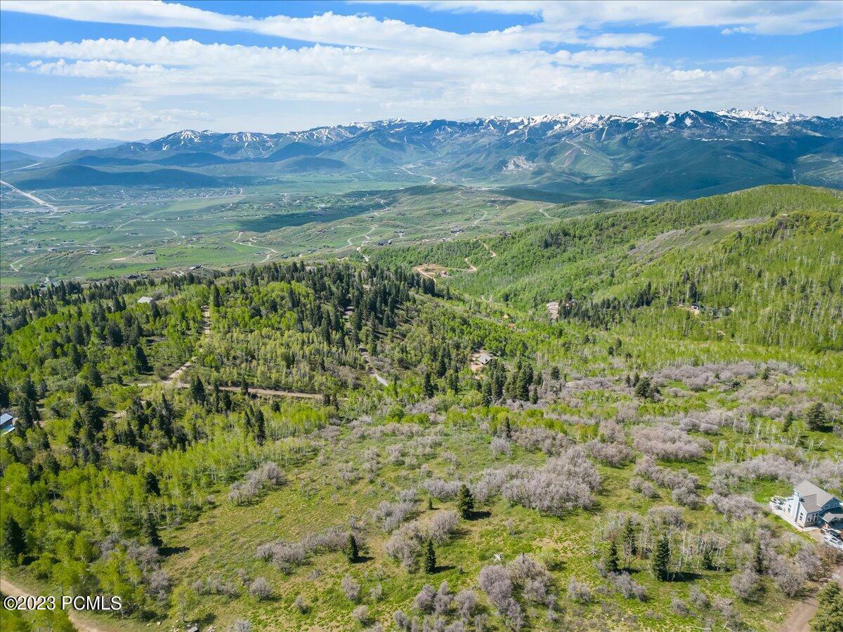 Property Photo:  72 W Upper Cove Road  UT 84098 