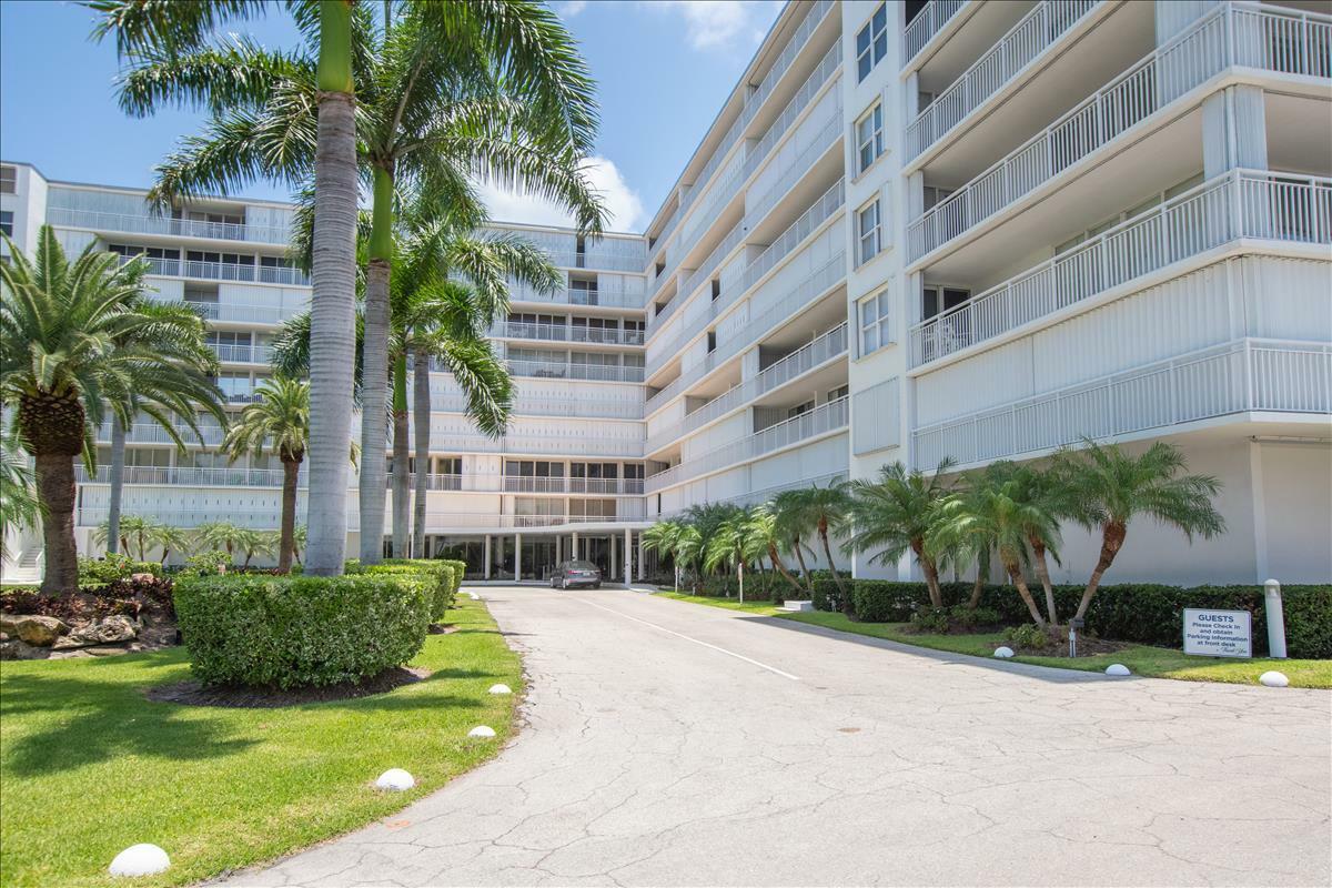 Property Photo:  3546 S Ocean Boulevard 320  FL 33480 