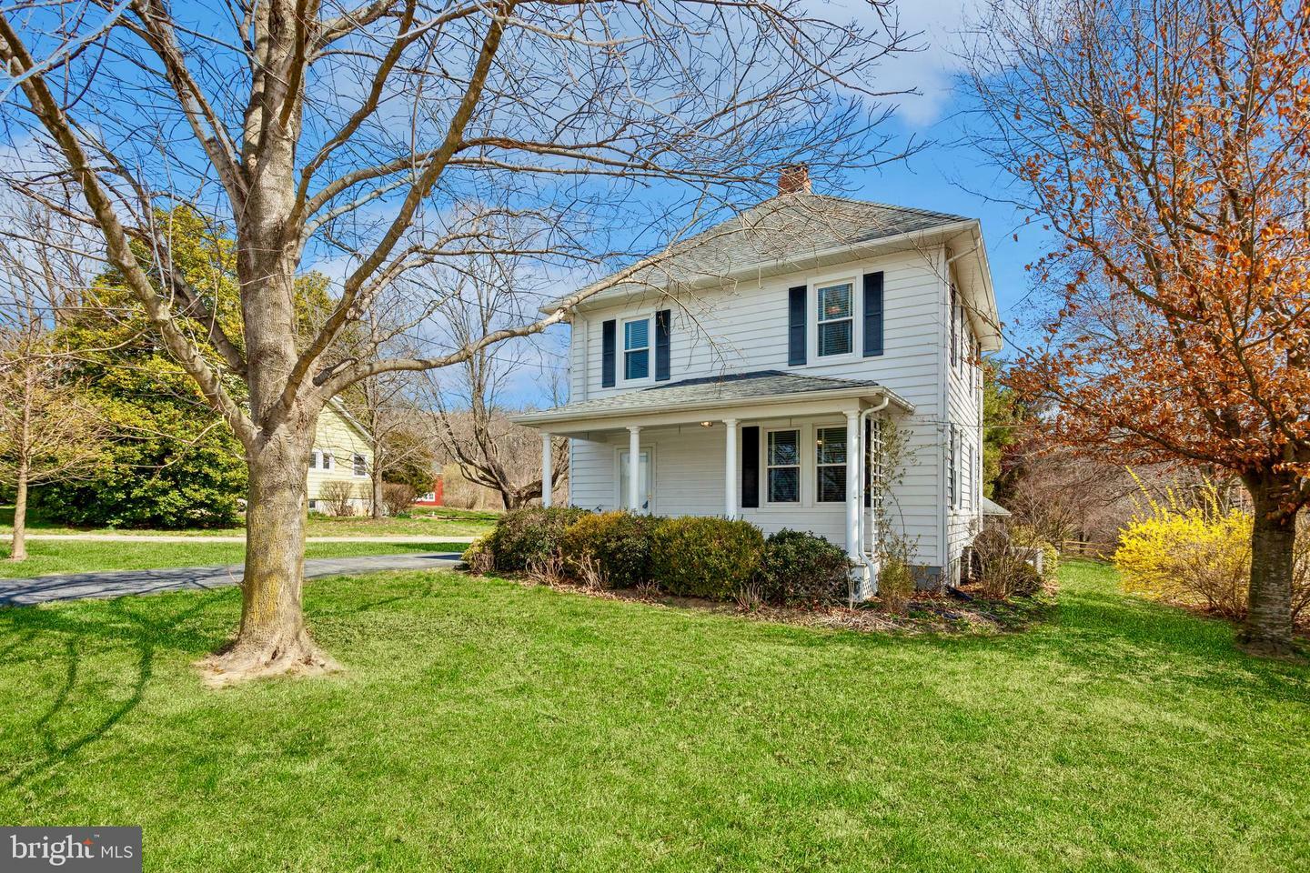 Property Photo:  15313 York Road  MD 21152 