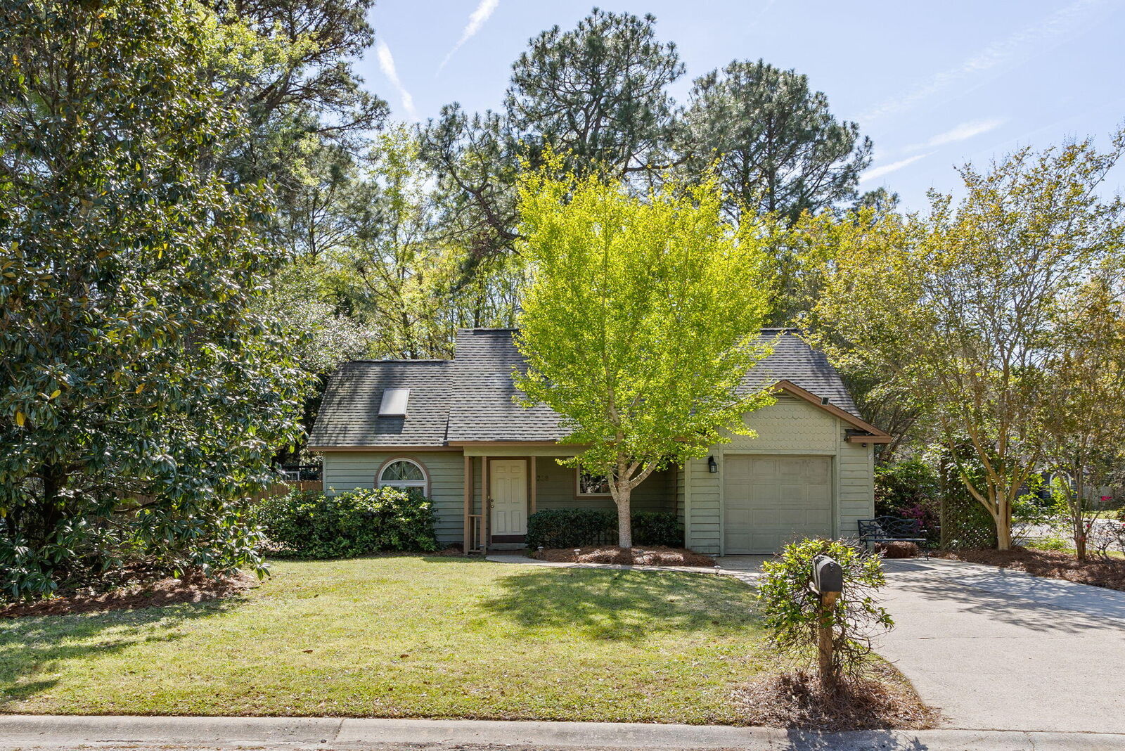Property Photo: 1239 Llewellyn Road SC 29464
