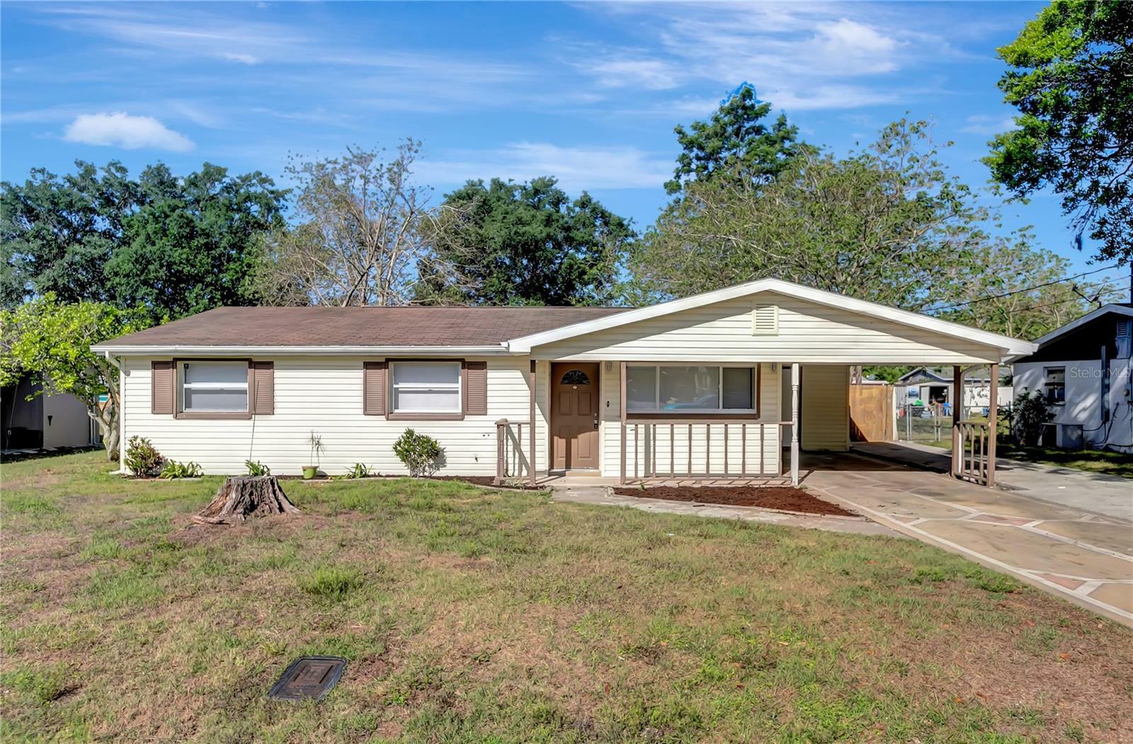 Property Photo:  1120 Melville Avenue  FL 33805 