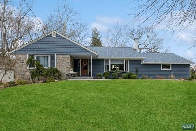 295 Franklin Street  Haworth NJ 07641 photo