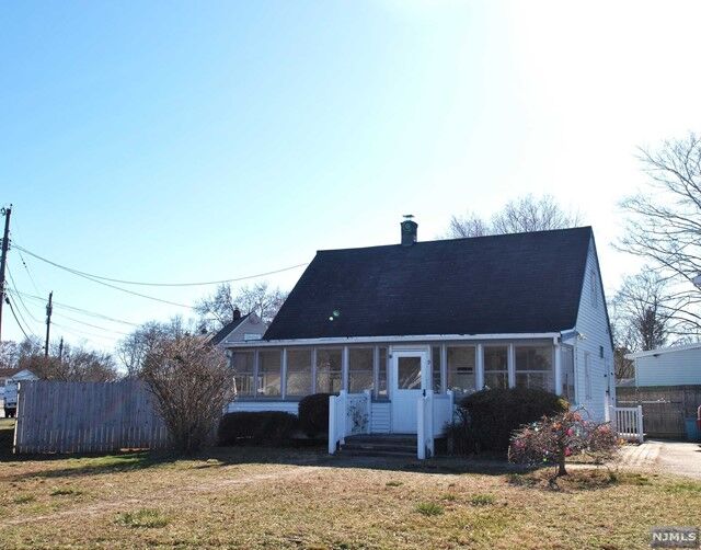 Property Photo: 9 Paul Place NJ 07420