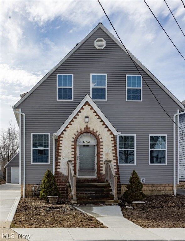 Property Photo:  1716 Robindale Street  OH 44092 
