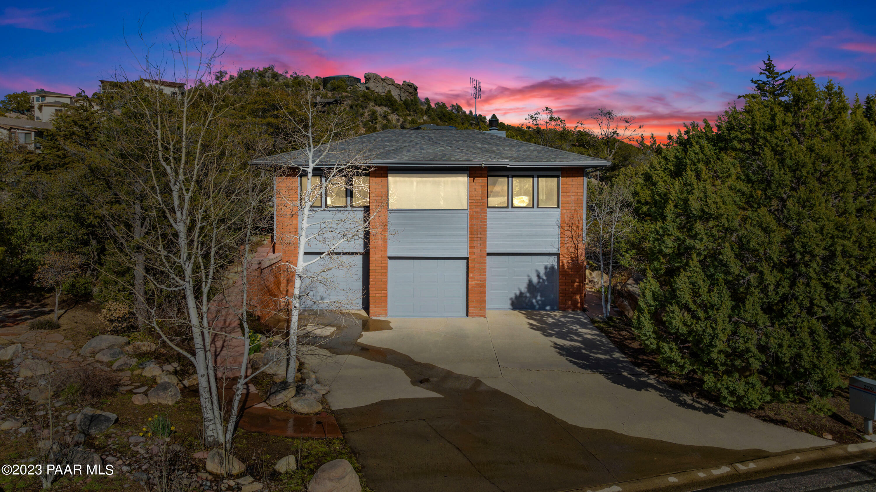 Property Photo:  2270 Skyline Drive  AZ 86303 