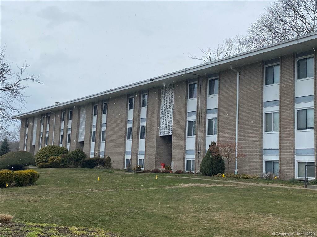 Property Photo:  281 Gardner Avenue J3  CT 06320 