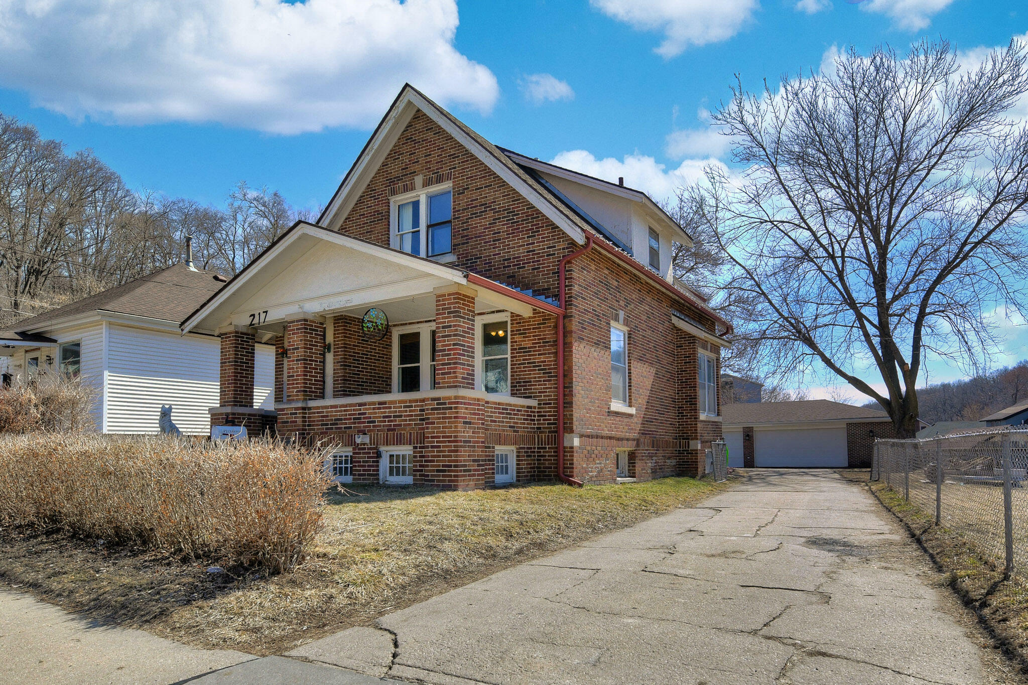 Property Photo:  217 McGee  Avenue  IA 51503 