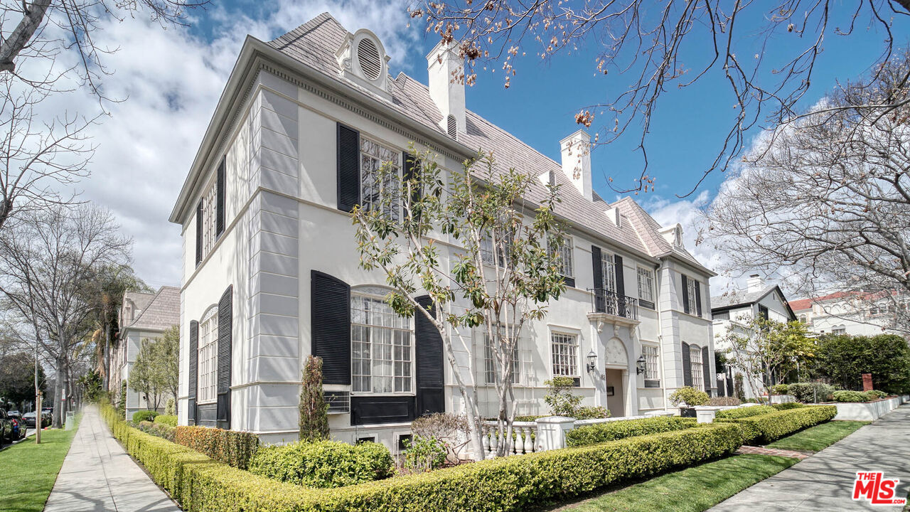 Property Photo: 153 S Camden Dr CA 90212