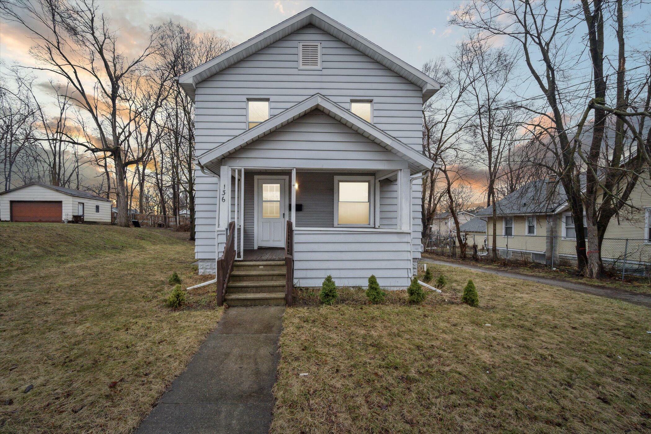 Property Photo:  136 E Prospect Street  MI 49203 