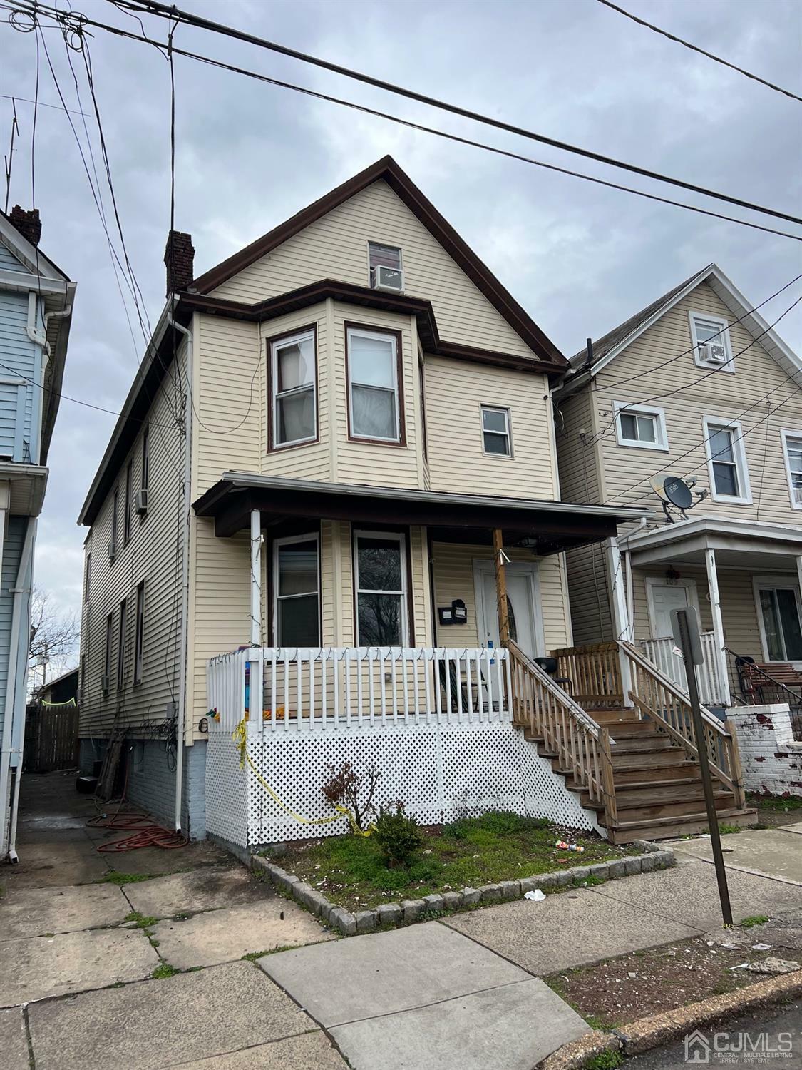 Property Photo:  107 Baldwin Street  NJ 08901 