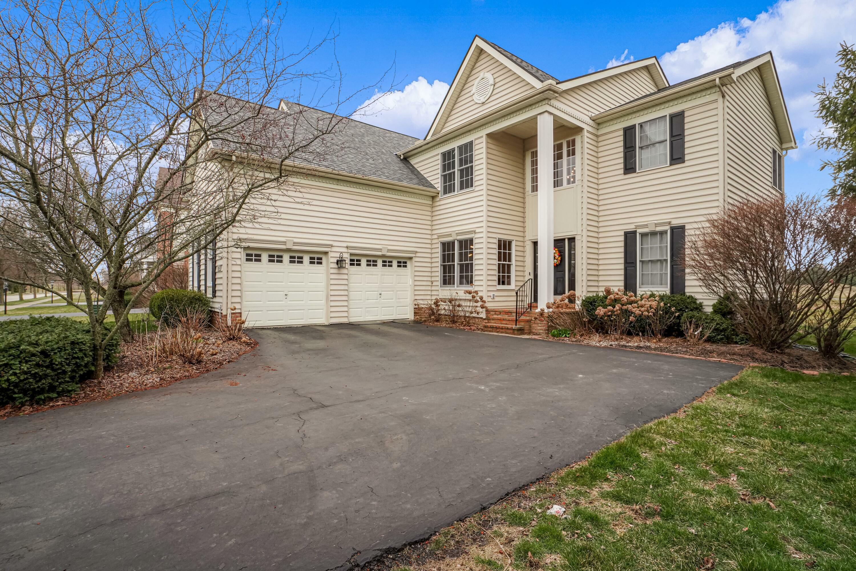 Property Photo: 7061 Maynard Place OH 43054