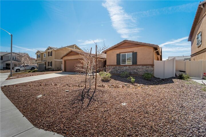 Property Photo:  6578 Verdon  CA 93552 