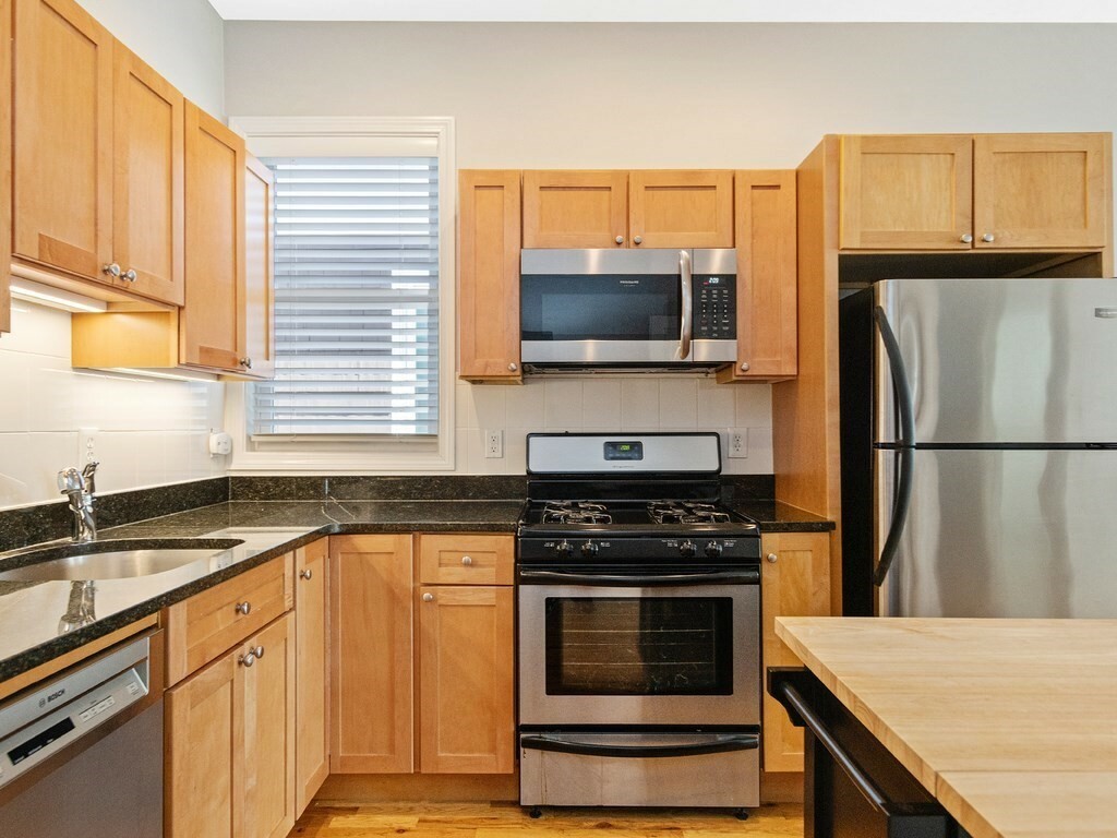 Property Photo:  43 Jefferson Street 3  MA 02141 