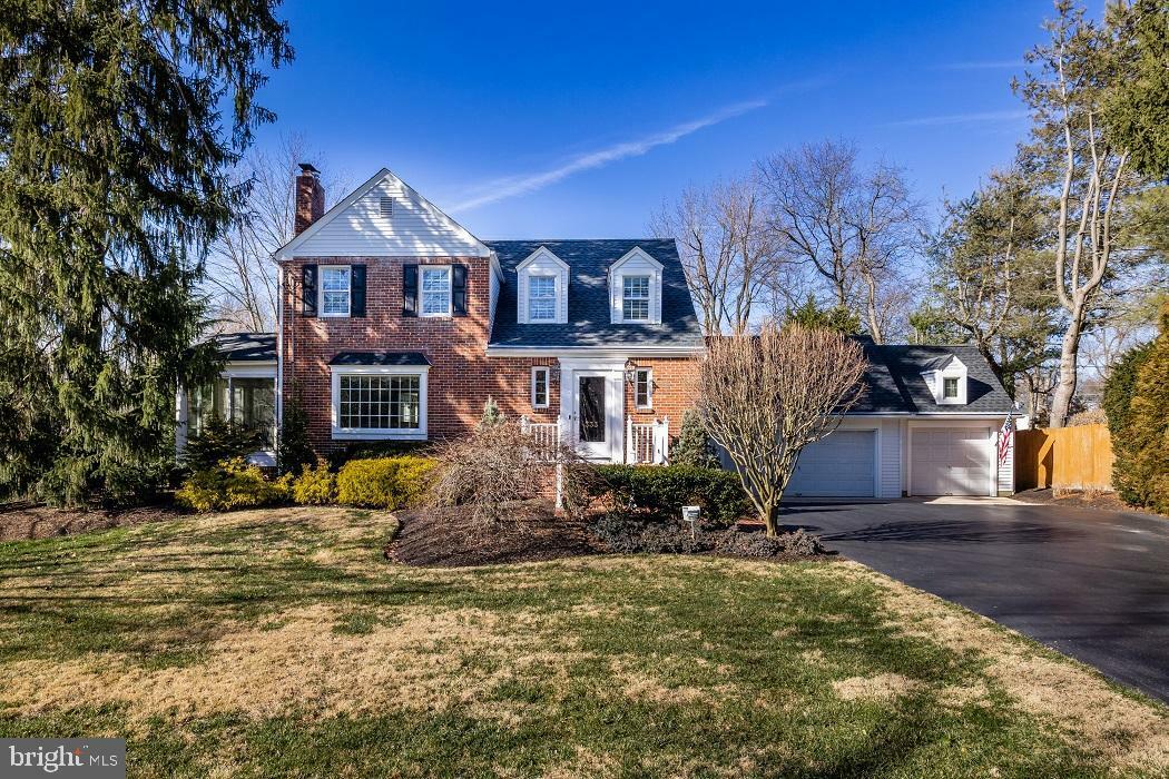 Property Photo: 333 E Oak Avenue NJ 08057