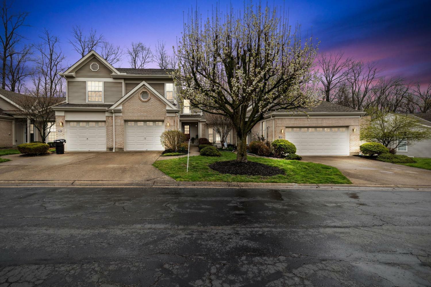 Property Photo:  3910 Vineyard Green Dr  OH 45255 