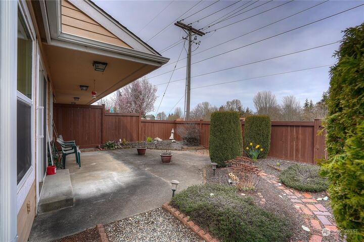 Property Photo:  2536 N Narrows Drive 18  WA 98406 