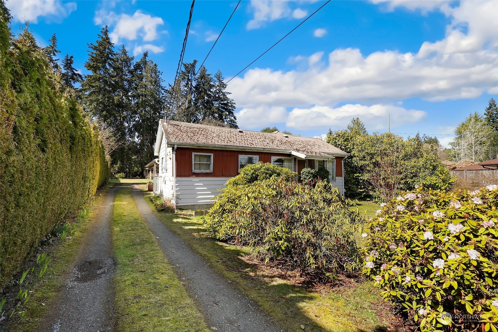 Property Photo: 17825 Wallingford Avenue N WA 98133
