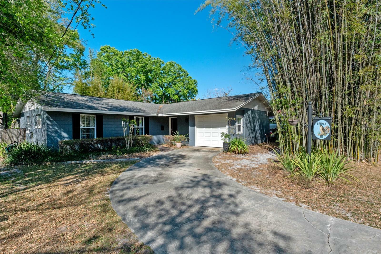 Property Photo:  315 Banyan Drive  FL 32751 