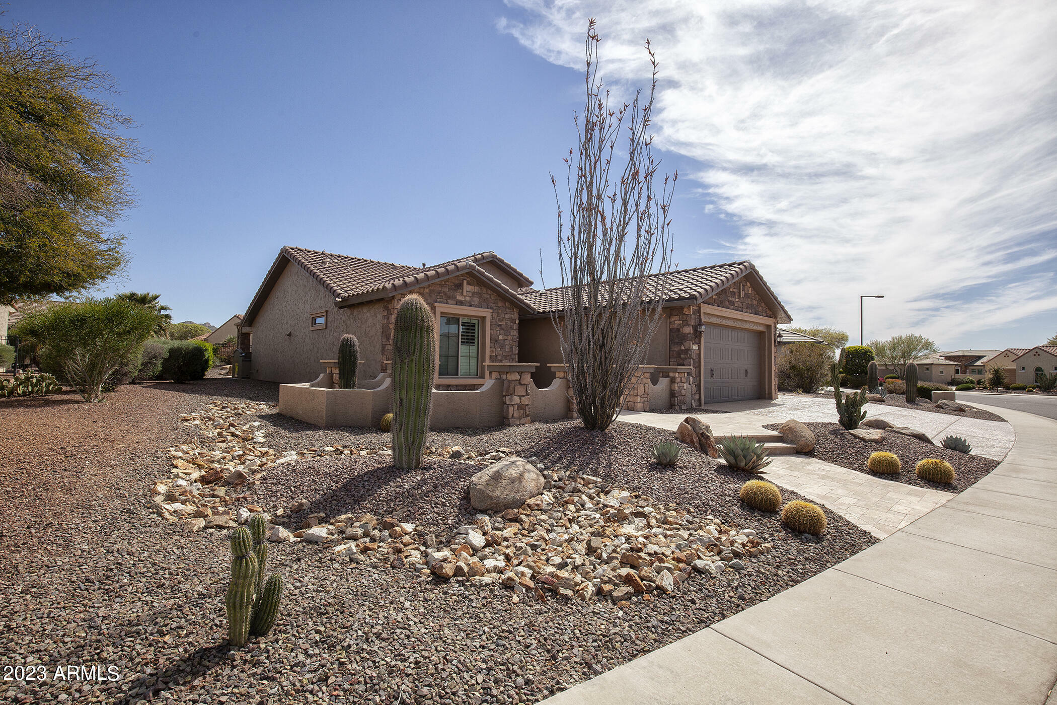 Property Photo:  27165 W Yukon Circle  AZ 85396 