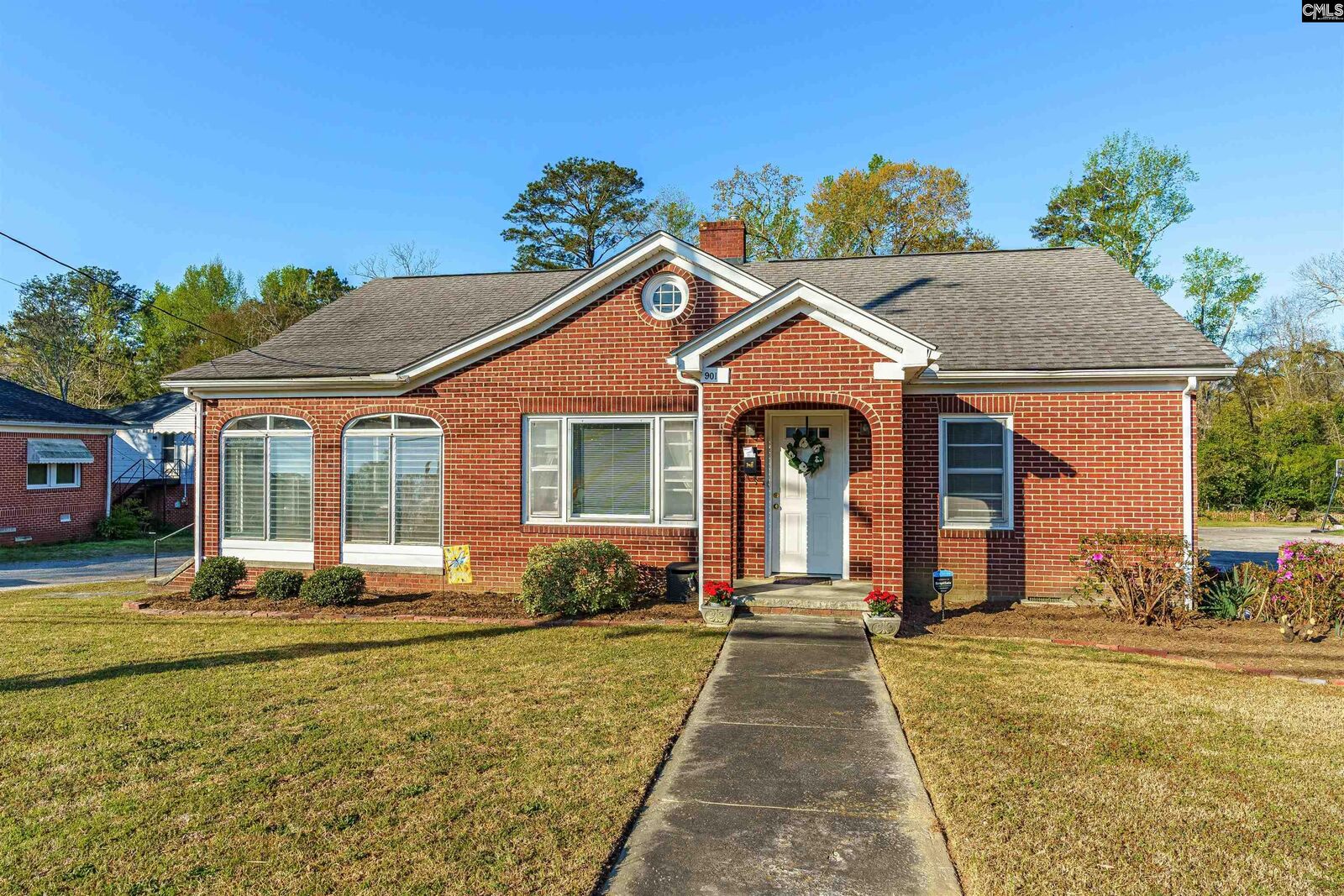 Property Photo:  901 Glenn  SC 29108 