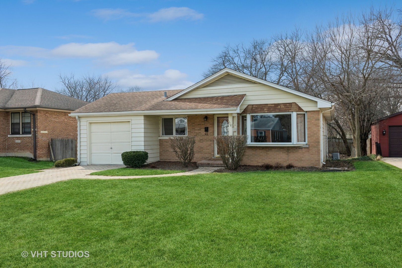 Property Photo:  114 S Williston Street  IL 60187 