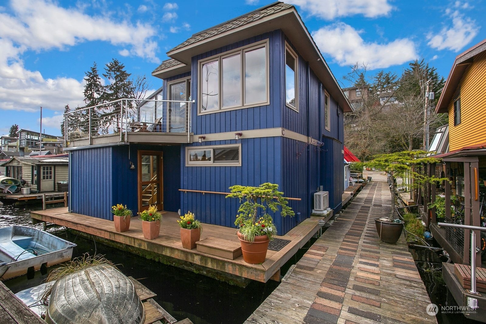 Property Photo: 3110 Portage Bay Place E C WA 98102