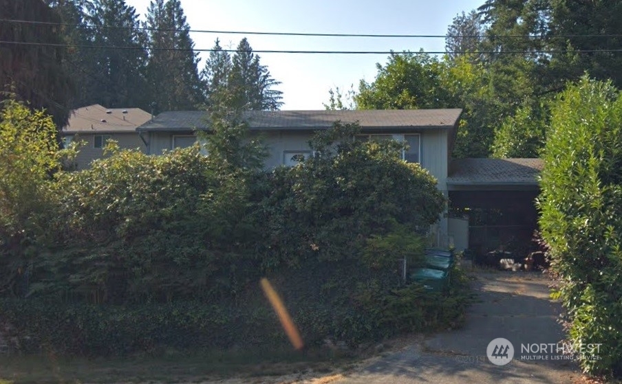 Property Photo:  6 157th Place SE  WA 98012 