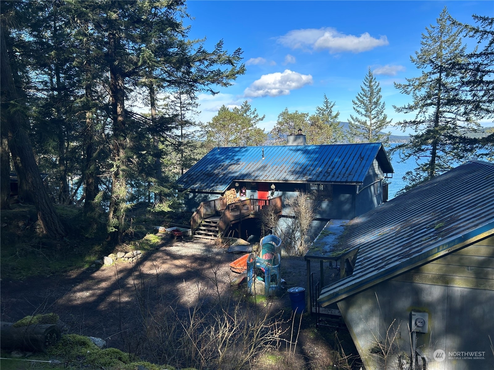 Property Photo: 137 Shu-Hop Lane WA 98286