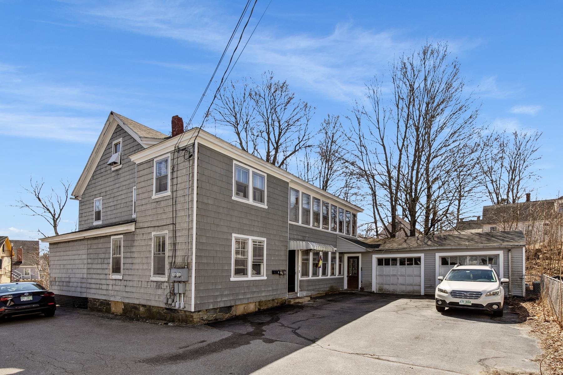 Property Photo:  7 1/2 Spring Street  NH 03857 