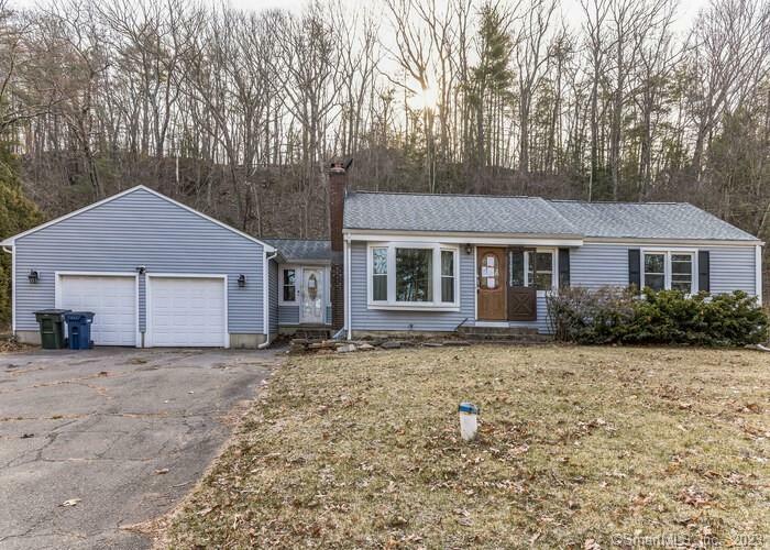 Property Photo:  12 Woodcliff Drive  CT 06035 