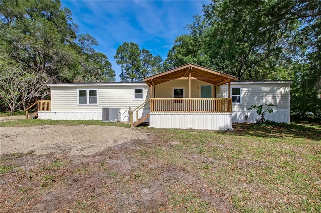 Property Photo:  85046 Lonnie Crews Road  FL 32034 