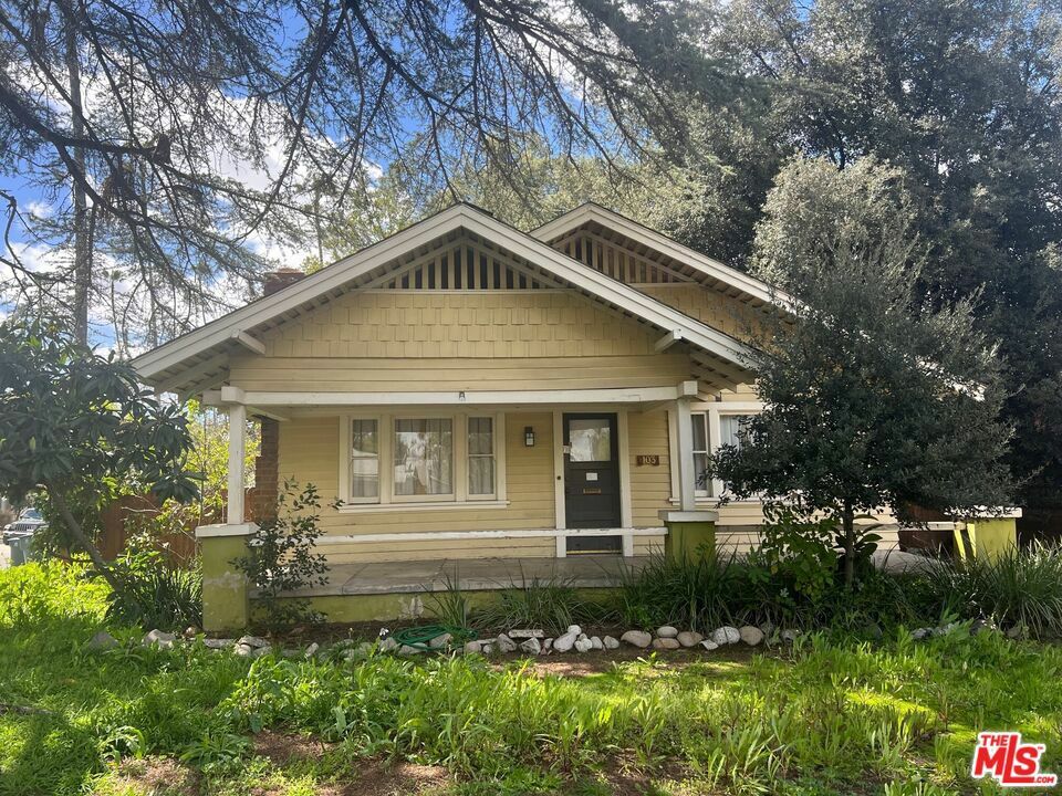 Property Photo:  103 S Craig Avenue  CA 91107 