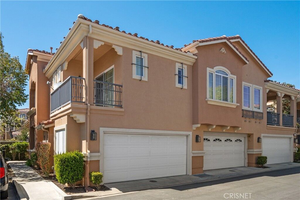 Property Photo: 2987 Campa Way I CA 93063