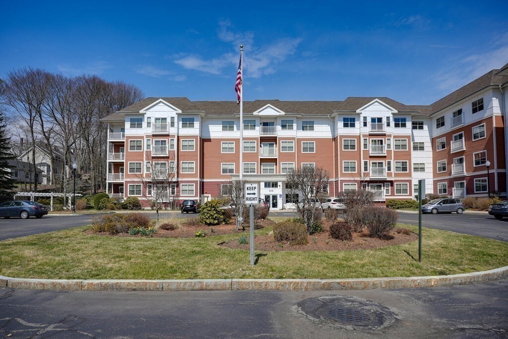 Property Photo: 250 Main St. 420 MA 01749