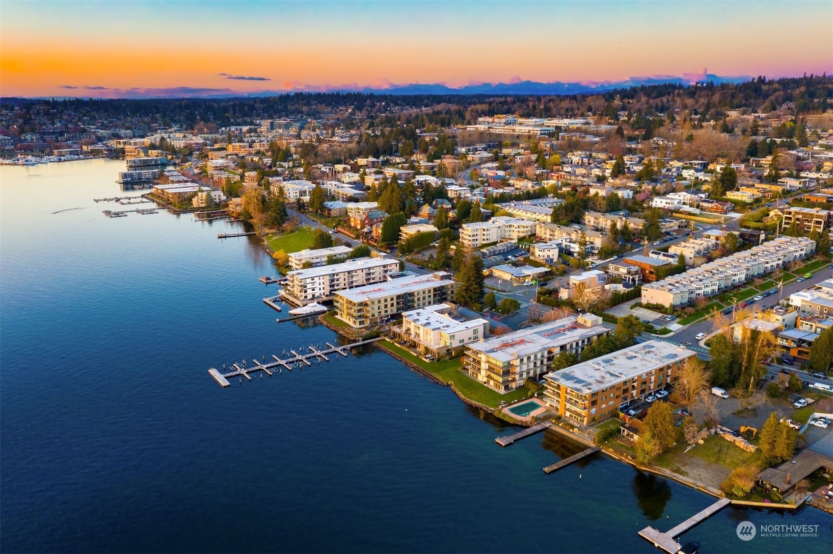 Property Photo:  6333 Lake Washington Boulevard NE 204  WA 98033 