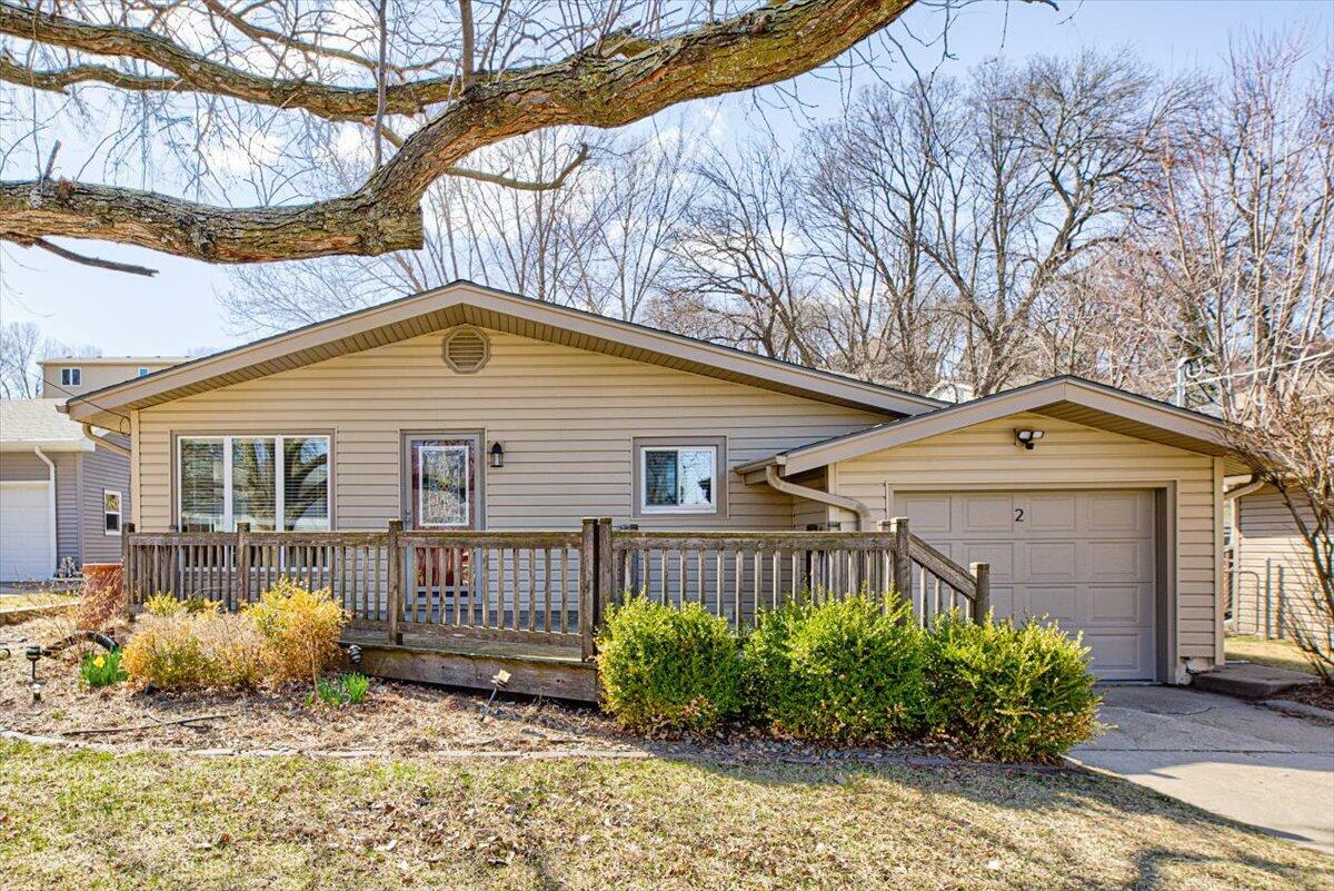 Property Photo:  2 Skyview Drive  IA 51503 