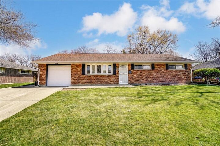 5284 Mariner Drive  Huber Heights OH 45424 photo