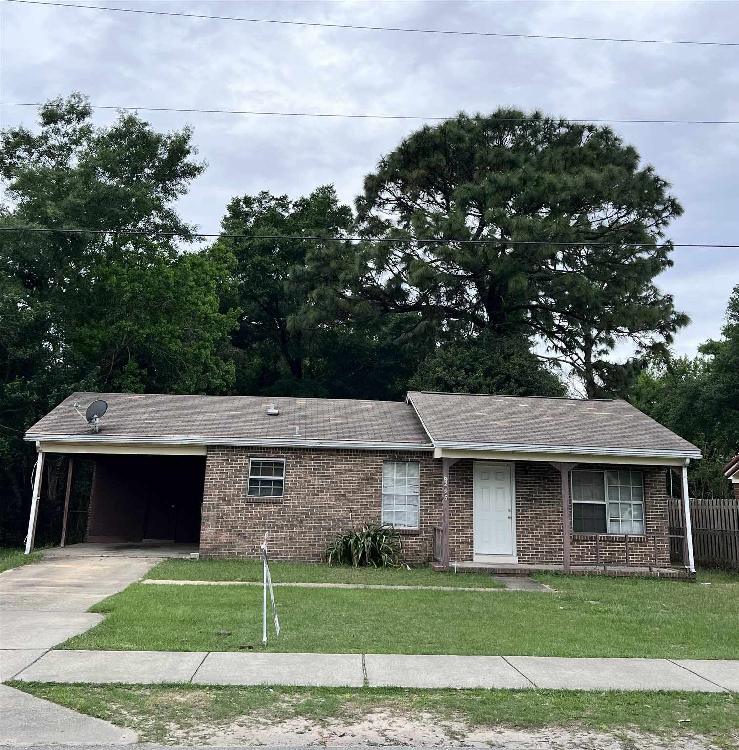 Property Photo:  6255 Memphis Ave  FL 32526 