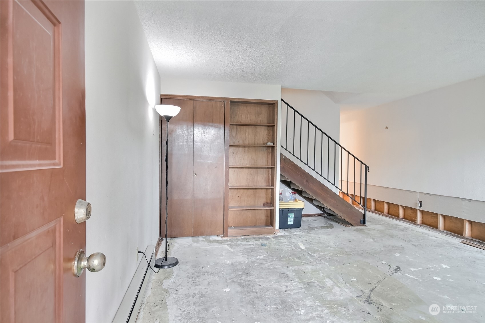 Property Photo:  7812 196th Street SW B4  WA 98026 