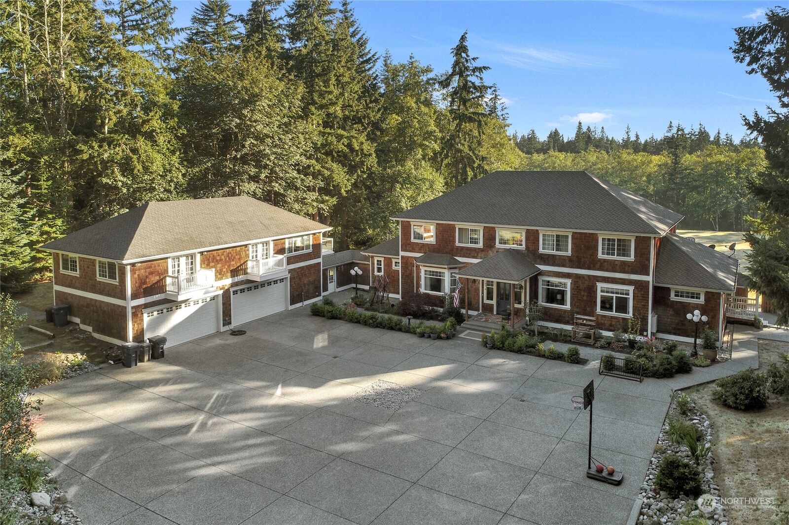 7 bed Stanwood home for sale 16312 80th Avenue NW, Stanwood, WA 98292