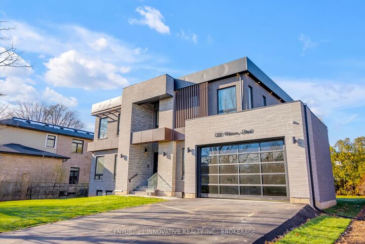 Photo de la propriété:  1325 Rebecca St  ON L6L 1Z3 