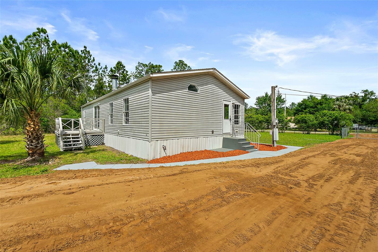 Property Photo:  4221 Fruitwood Avenue  FL 32110 