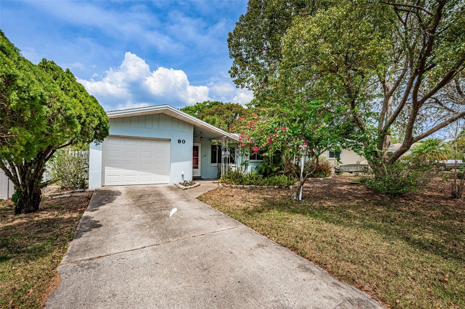 Property Photo:  90 Avon Drive L  FL 34695 