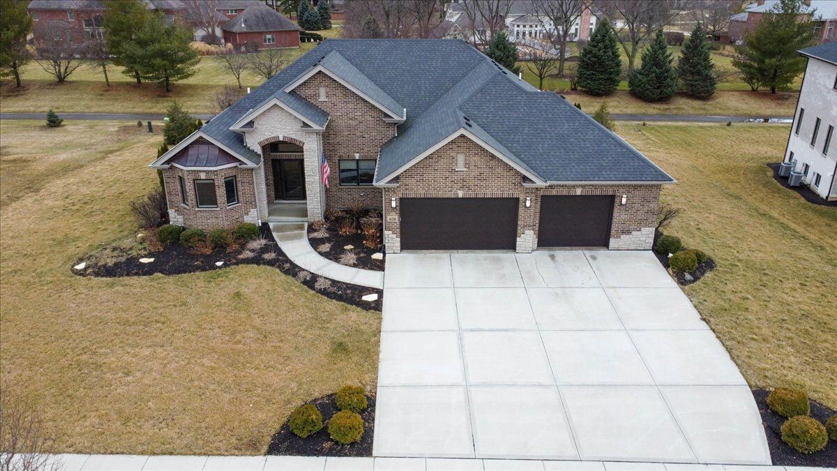 Property Photo: 16230 Gamay Drive IL 60586