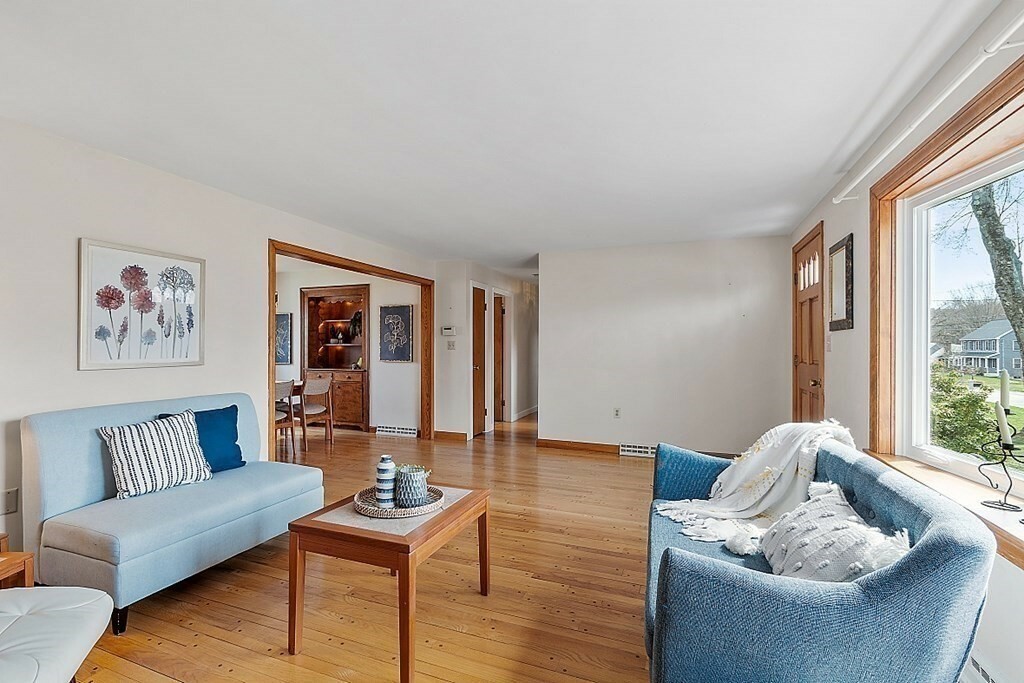 Property Photo:  8 Kenwood Street  MA 01824 