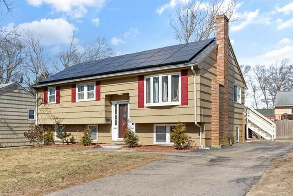 Property Photo:  60 Brentwood Ave  MA 02302 