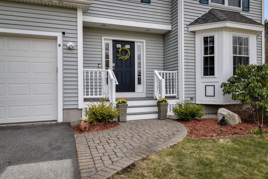 Property Photo: 9 Makepeace Rd MA 01886