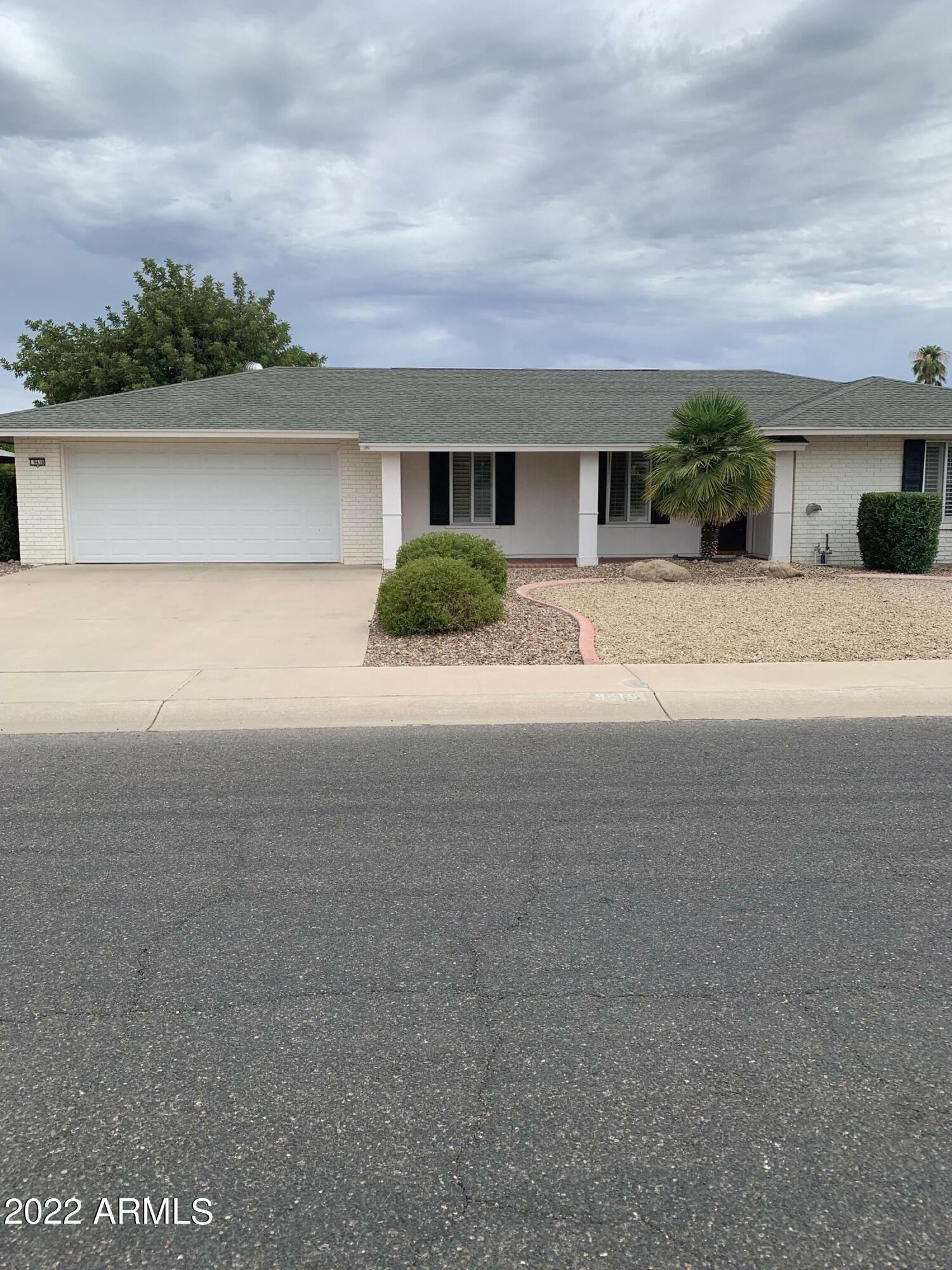 Property Photo: 9416 W Briarwood Circle AZ 85351