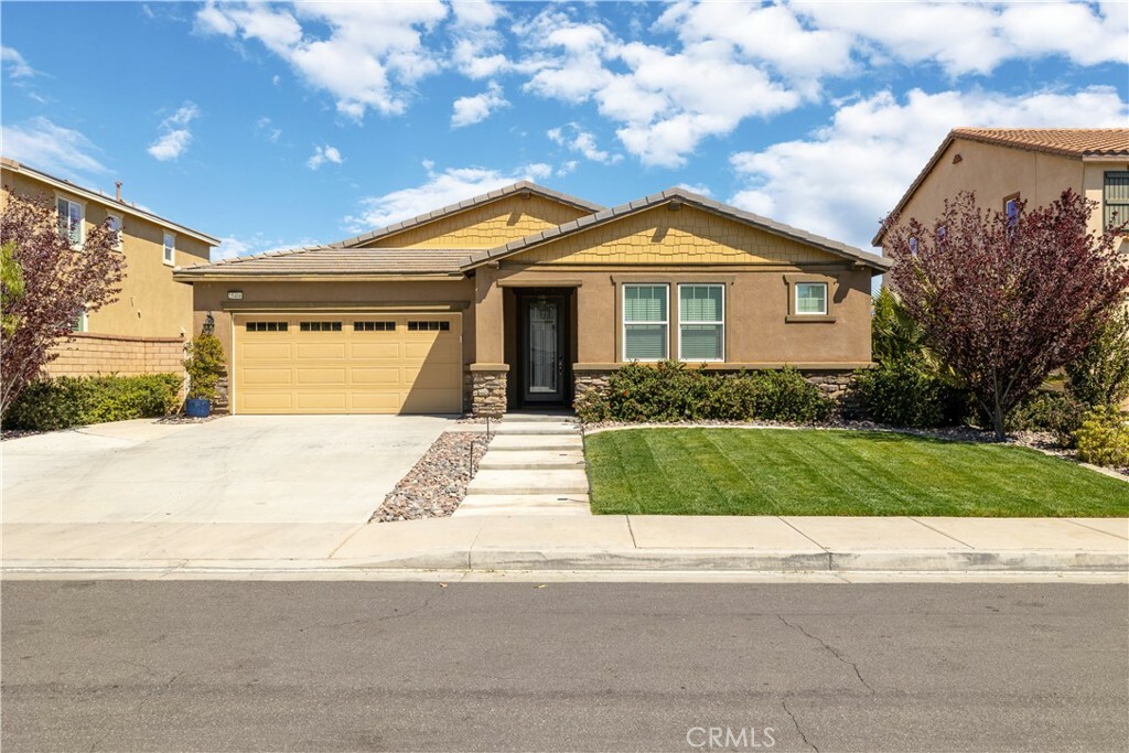 Property Photo: 25406 Gant Court CA 92584