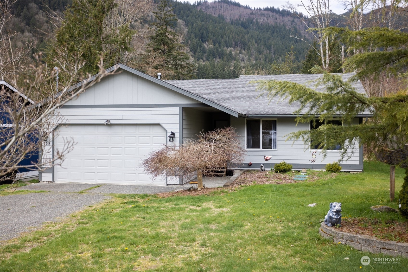 Property Photo:  359 Echo Lane  WA 98284 